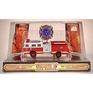 Code 3 Limited Edition Die-Cast Seagrave Pumper - City Of Louisville- #7 - NIB
